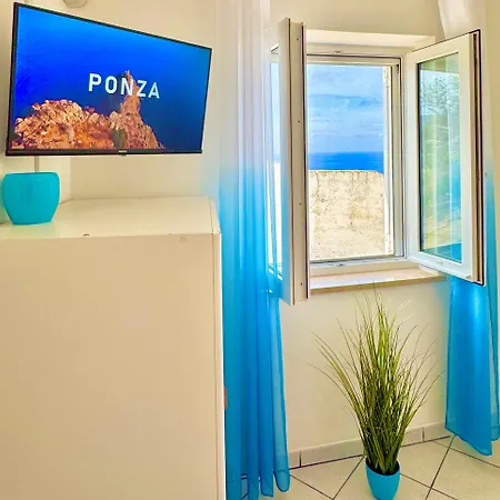 Lejlighed Ponzasmeralda Vista Mare *
