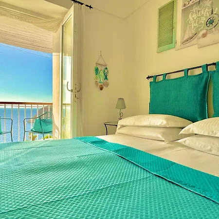 Ponzasmeralda Vista Mare Lejlighed *